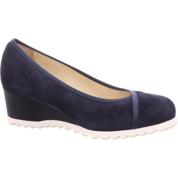 Regina blau Bild 1 Regina blau